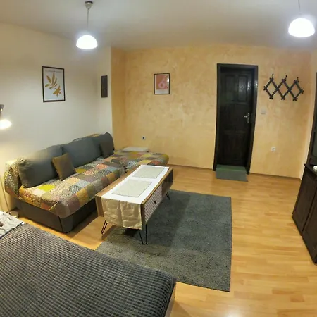 Quiet * Пазарджик